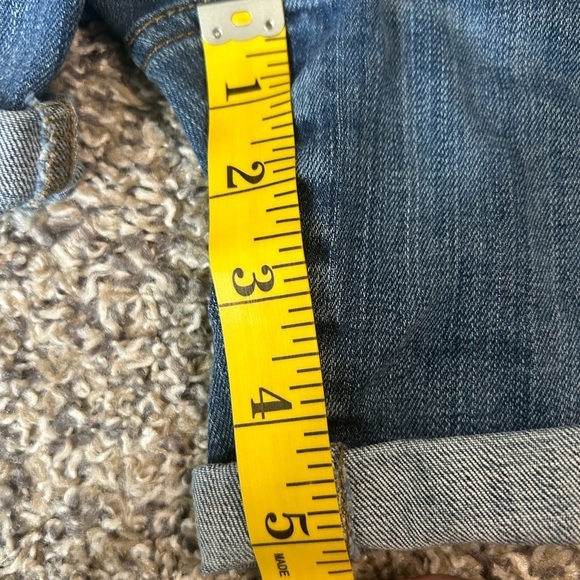 GUESS women’s button fly denim shorts size 26 - Picture 5 of 10